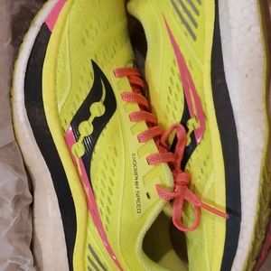 Saucony Endorphin Speed Women's 8 Citron